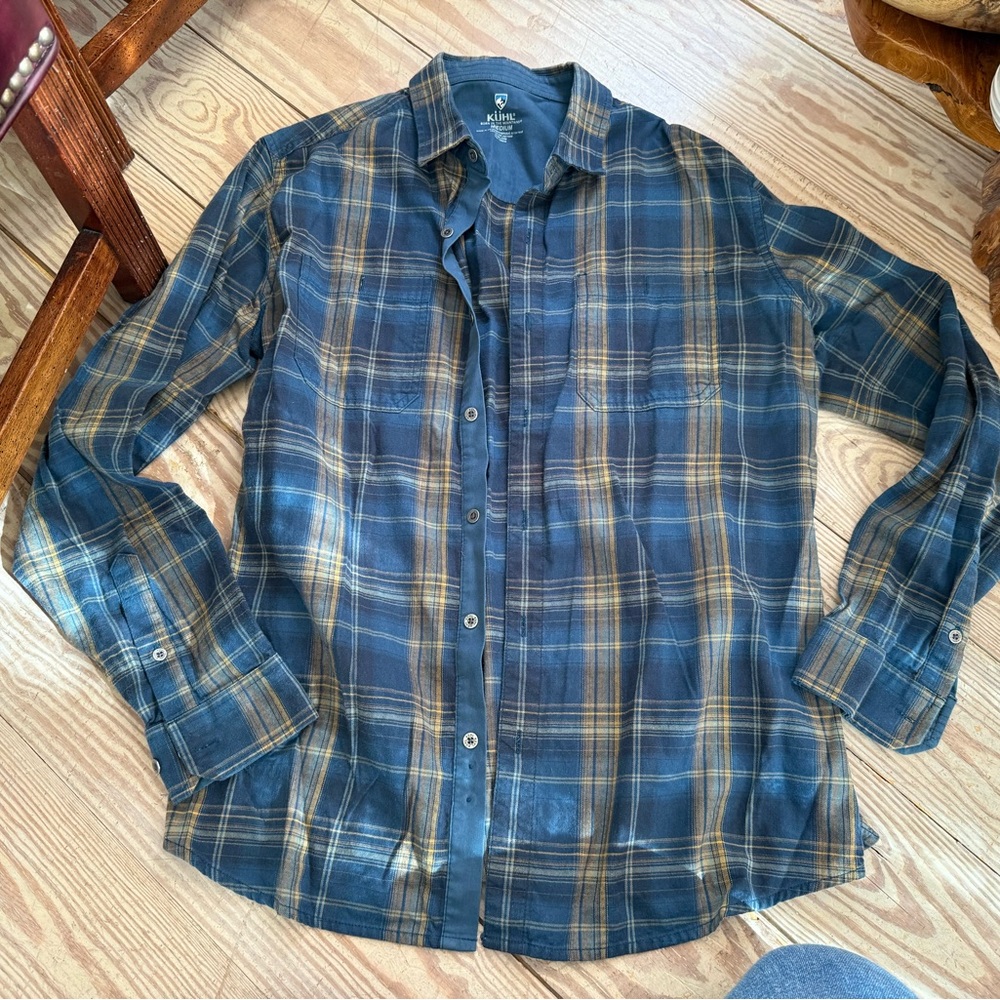 Kuhl plaid button down size m